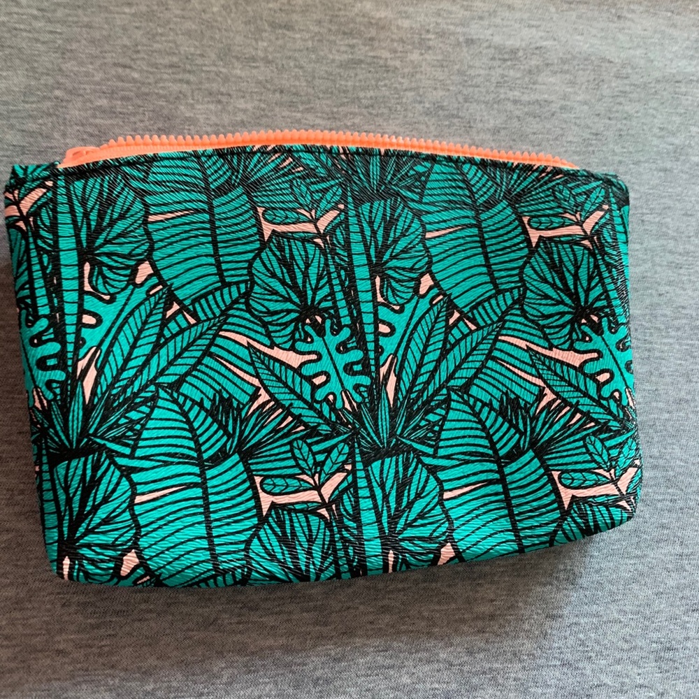 MAKEUP BAGS